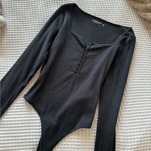 Abercrombie Black Bodysuit Small / Hook Detailing